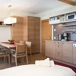 Harmls Hotel apartamentowy Flachau