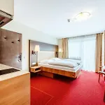 Harmls Hotel apartamentowy 3*