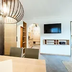 Hotel apartamentowy Harmls 3*