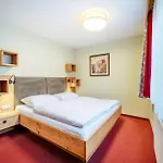 Harmls Hotel apartamentowy Flachau