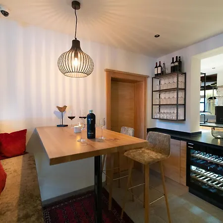 Harmls Aparthotel 3*