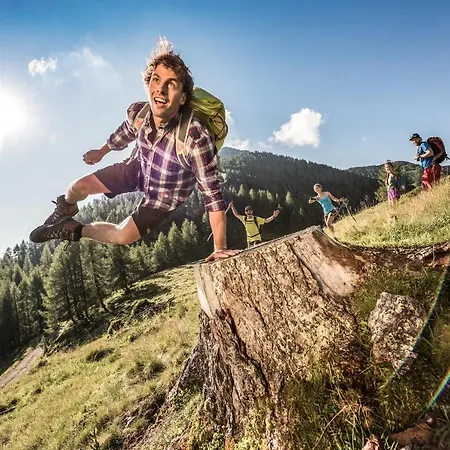 アパートホテル Harmls