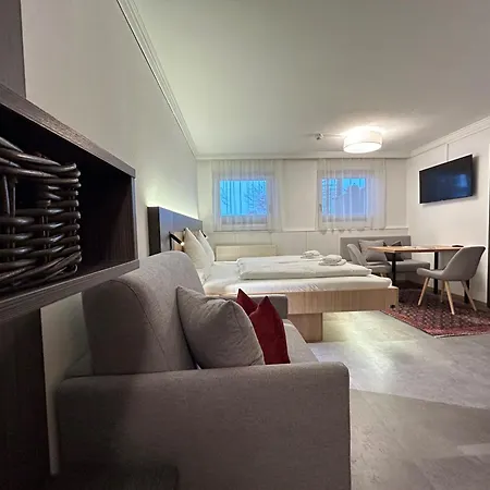 Harmls Lägenhetshotell Flachau