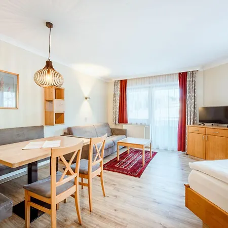 Hotel apartamentowy Harmls